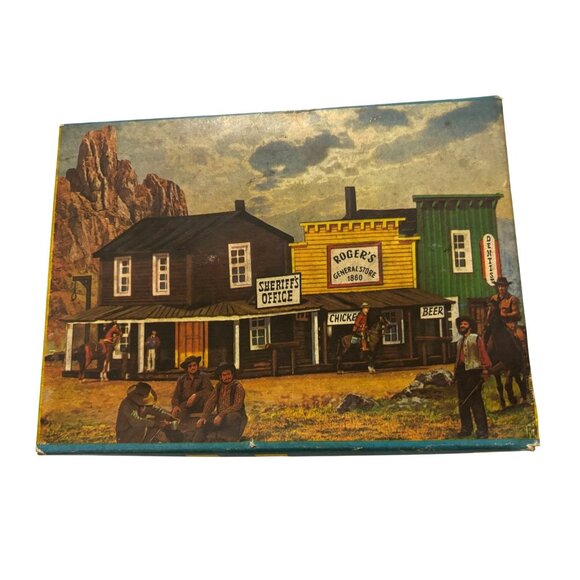 Vintage Kibri 8502 Western Saloon Model Kit Holiday Family Craft - Picture 1 of 10